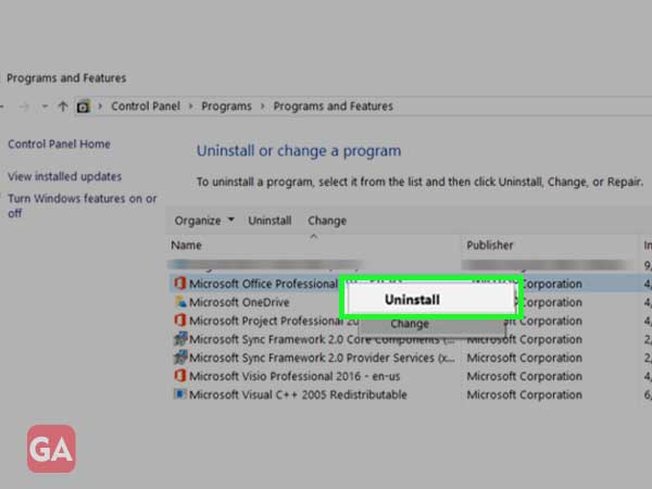 Select ‘Microsoft Office 365’ program and right-click on it to choose ‘Uninstall’ option