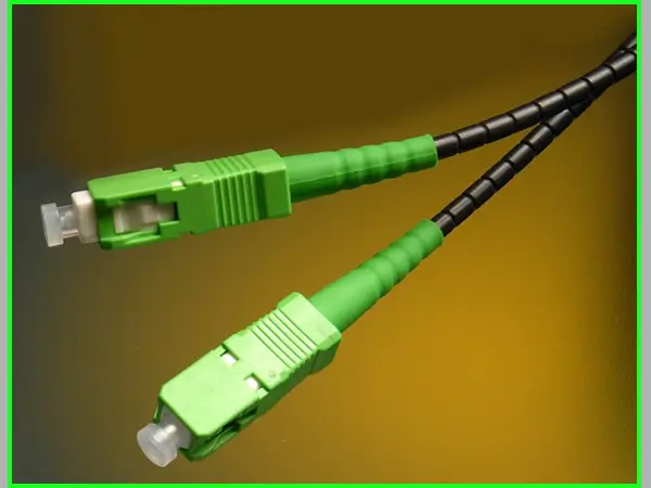 Fiber-Optic-Cable