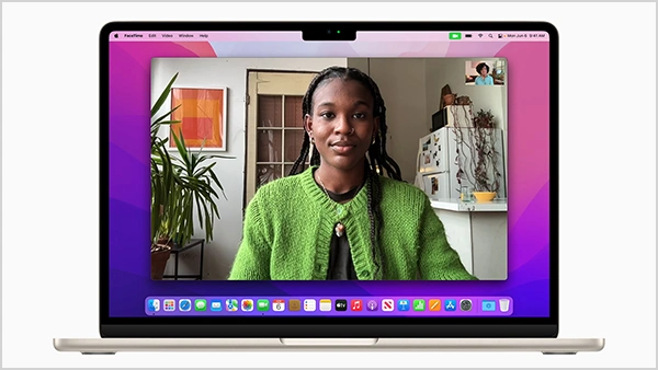 Apple Macbook Air M2 webcam or speaker