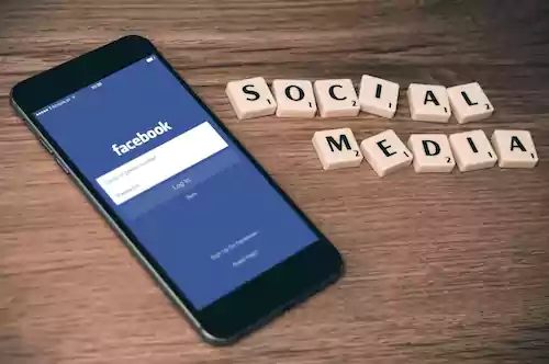 Social Media Facebook 