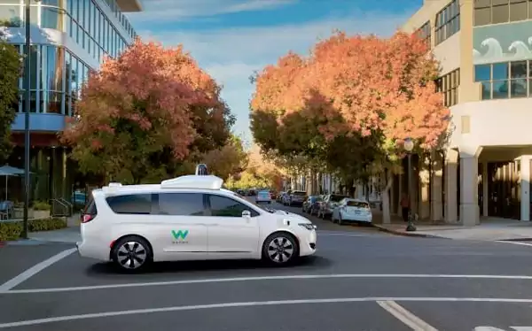 Waymo Robotaxi Services in LA and San Francisco