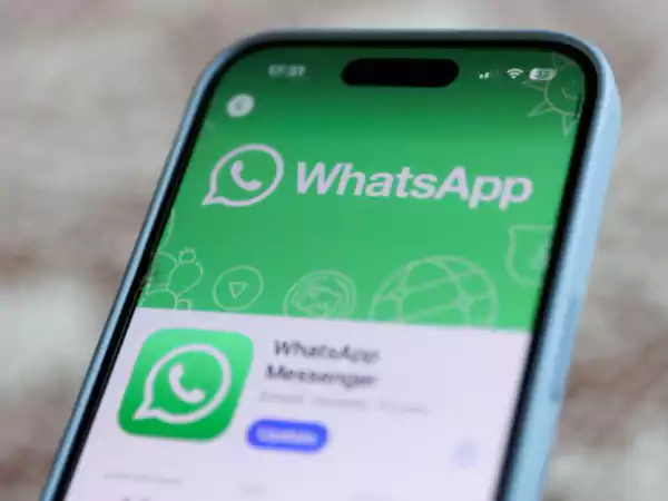 Iran will be uplifting WhatsApp and Google Play