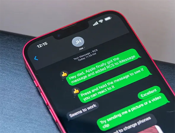 iPhone users can now use RCS messaging to text Android with carrier support 