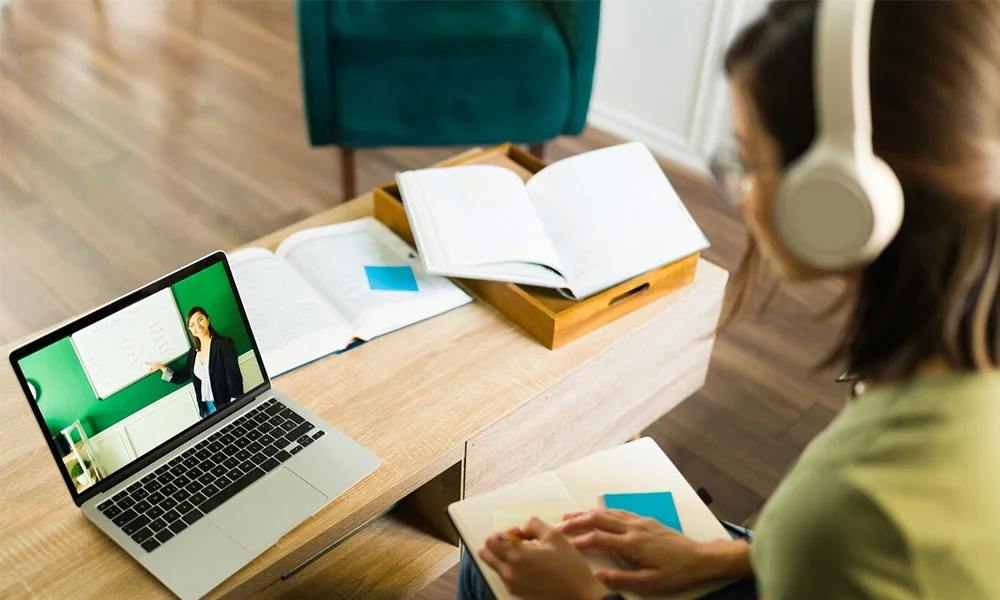 d-eLearning Content Localization Services