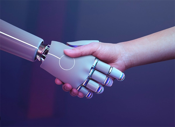 AI and human assistance in customer service 